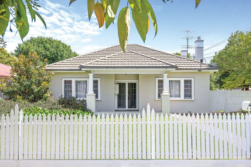Charming home in convenient location post image