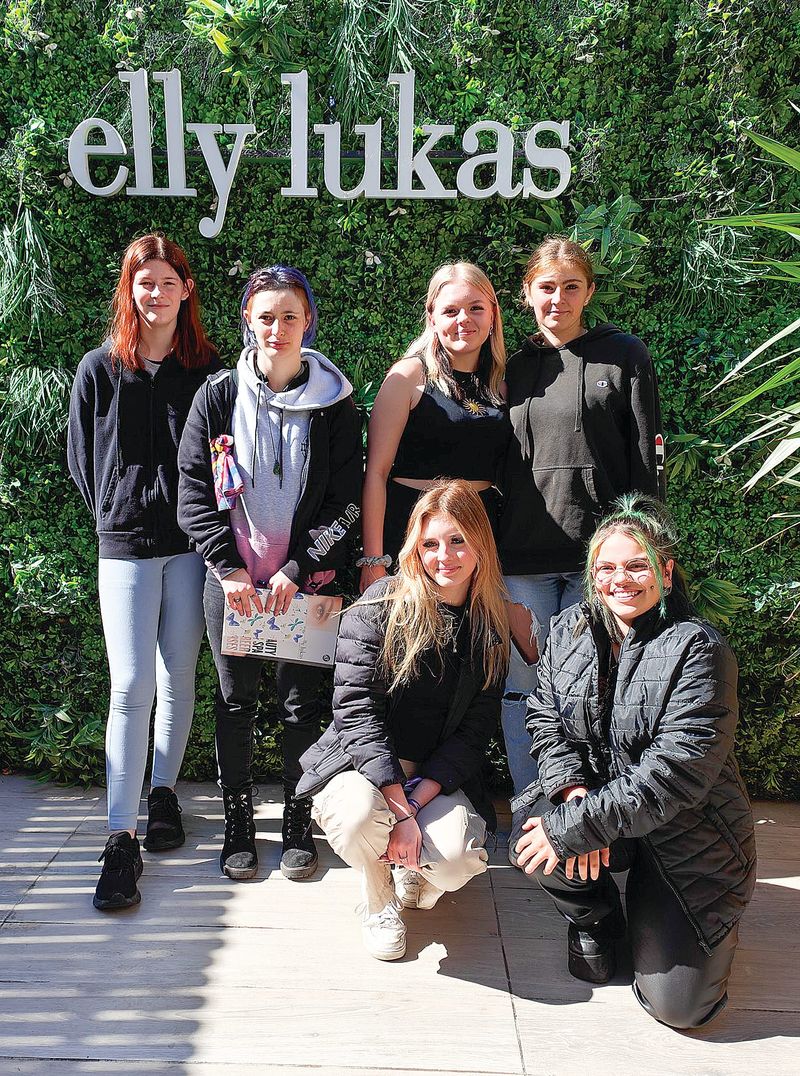 Excursion entices salon students post image