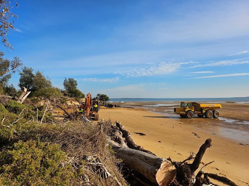 Minister Dimopoulos announces further erosion of coast protection fund post image