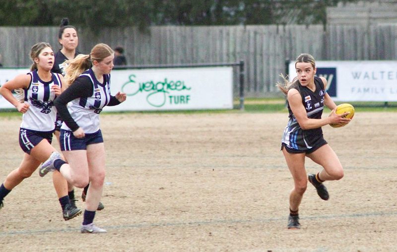 Bass Coast Breakers band together for TAC round post image