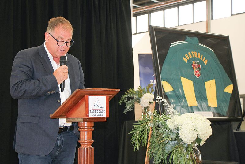Sporting alumni greats pay tribute to Dennis Vague post image