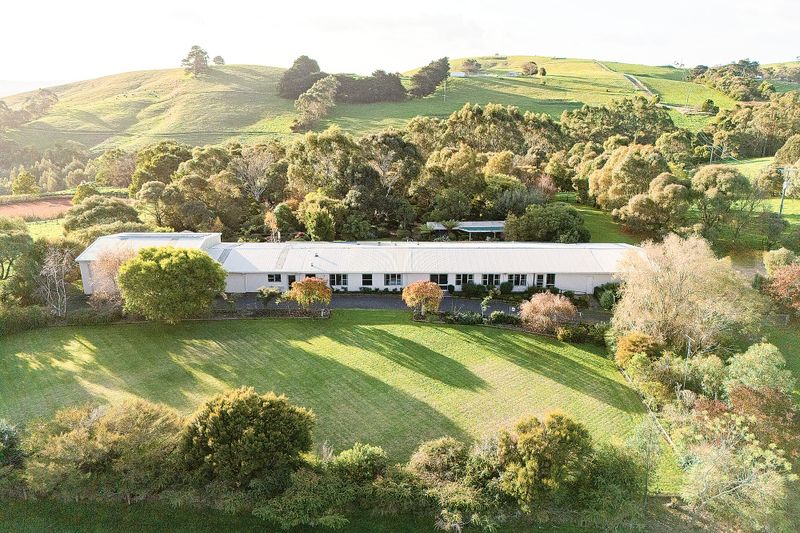Stunning rural farmlet with scenic views post image