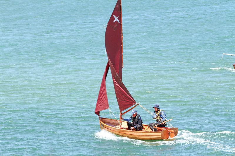 Wooden dinghy regatta at Inverloch attracts a class field of classic sailboats post image