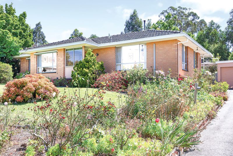 Classic brick home in charming Loch Village post image