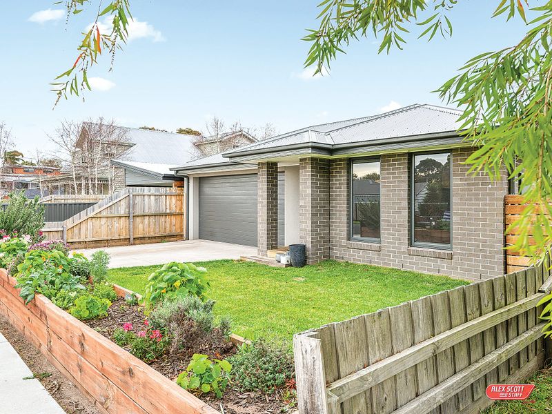 Central modern Corinella family home awaits - Price Reduced post image