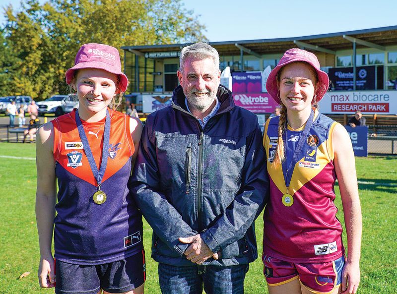 Crowd gathers round for Female Festival of Footy post image
