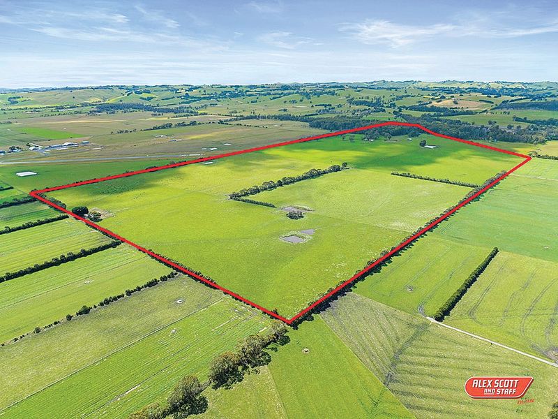 Private grazing block - 205 acres post image