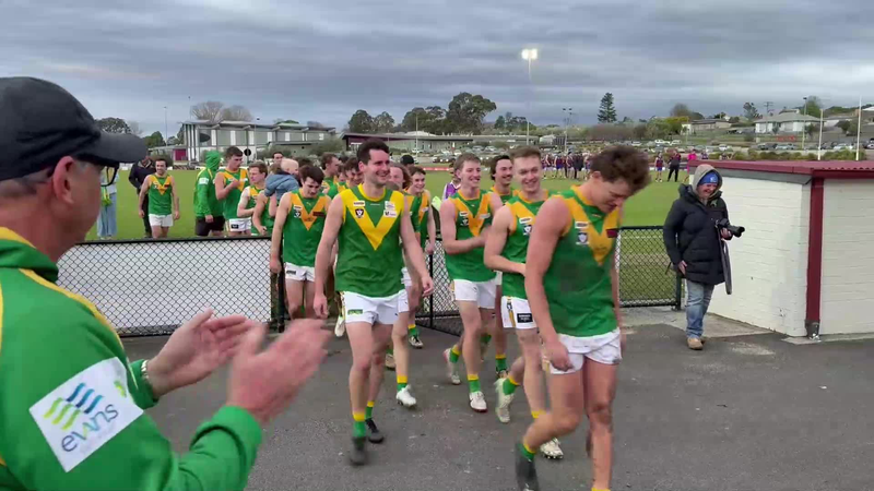 Youthful Parrots claim memorable victory at Moe on Saturday post image