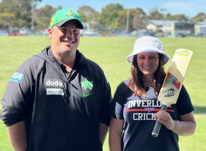 It's Women and Girls Week in cricket post image