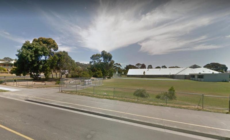 Old school oval just the ticket for parking post image