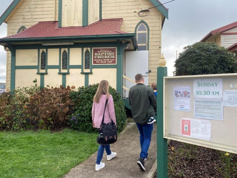 Outpouring of community grief over Korumburra deaths post image