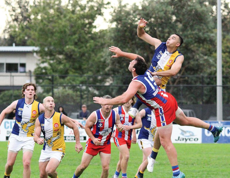 Island dogged down as Inverloch swoop in post image