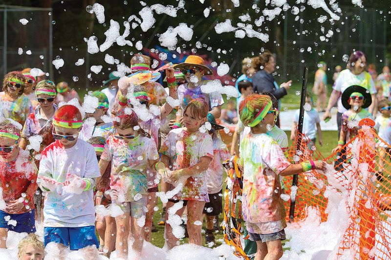 Colour Run a stunning success at Leongatha Primary post image