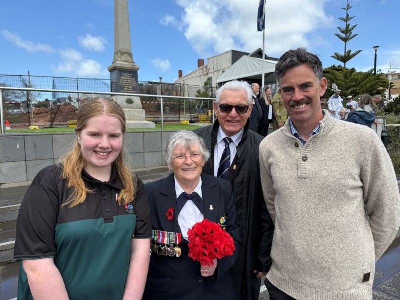 In sunshine, wind and rain we will remember them post image