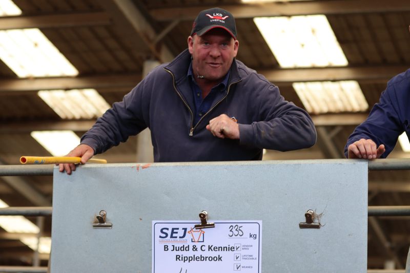 Rain alters seasonal outlook at Leongatha Store Sale post image