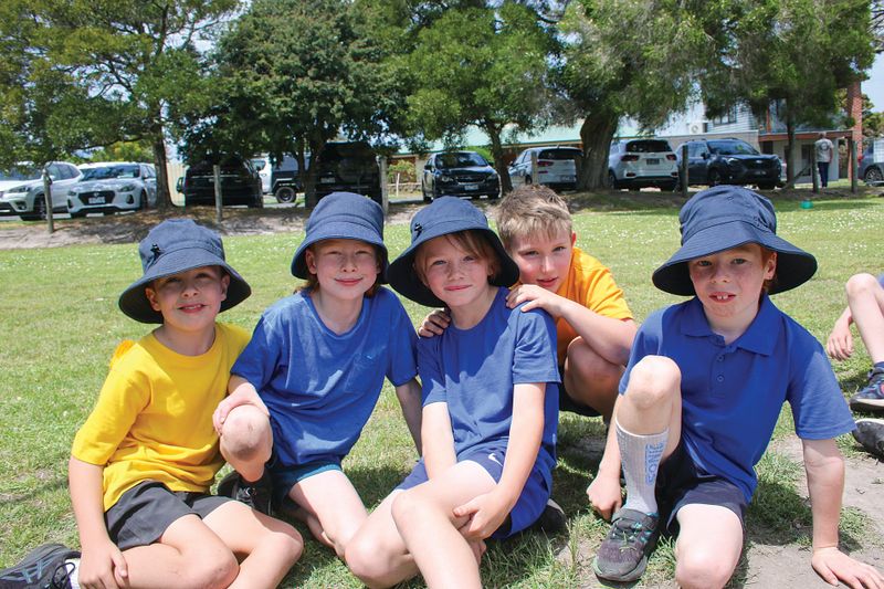 Blue Wrens win junior athletics carnival post image