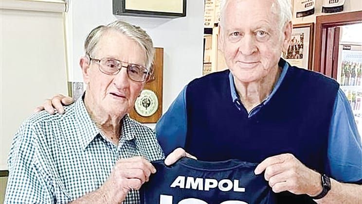 Inverloch’s last WW2 veteran honoured post image