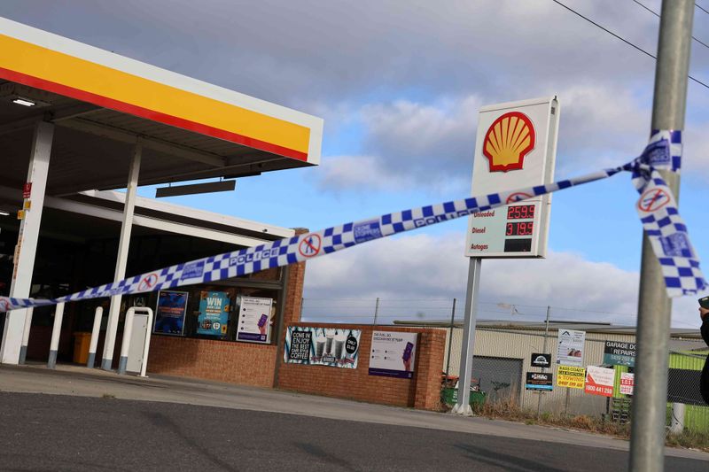 Spectacular smash and grab in Wonthaggi burglary spree post image