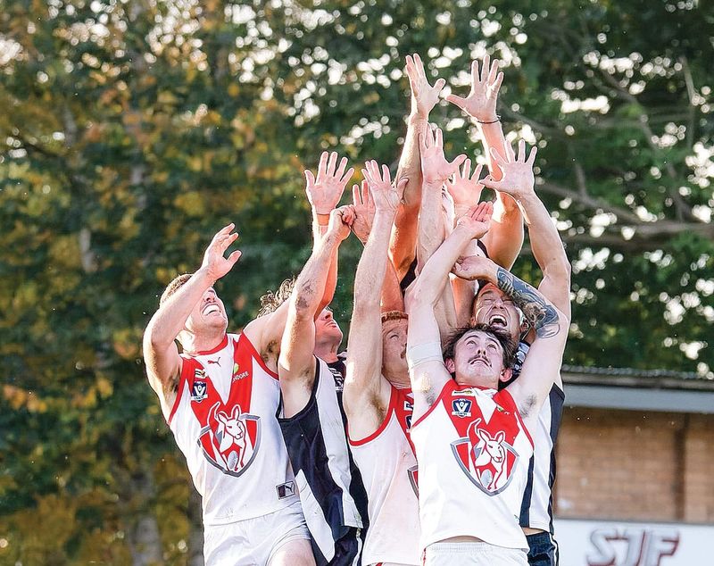 Fish Creek prevail in instant classic over Yinnar post image