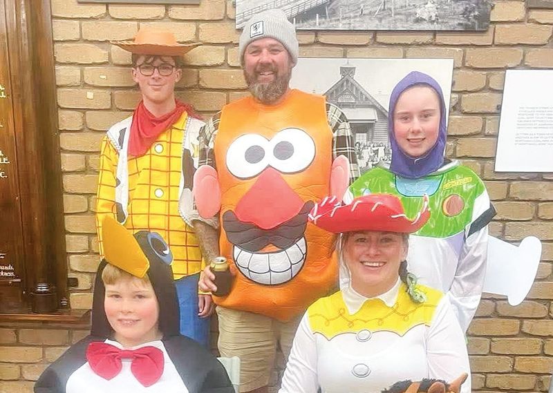 Family fun in Outtrim Car Rally and Scavenger Hunt post image