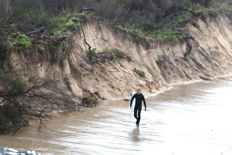Time and tide wins round one at the Inverloch Surf Beach post image