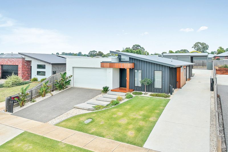 Modern family home built to impress post image
