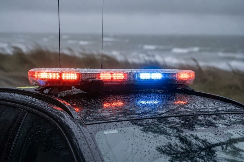 Police car light bar