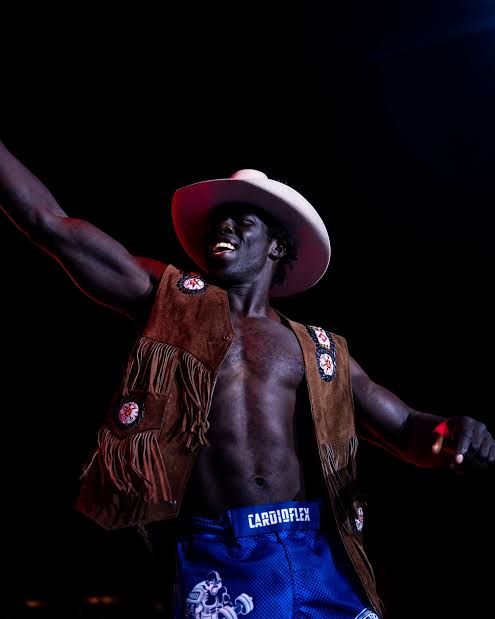 Bare-knuckle TKO debut for King Cowboy in Brisbane post image