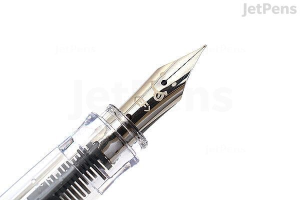 The Pilot Kakuno over Pilot Metropolitan for a starter fountain pen