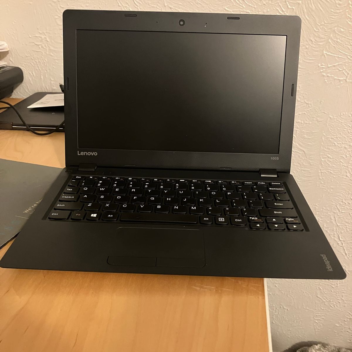 The Lenovo IdeaPad 100S-11IBY, powered off