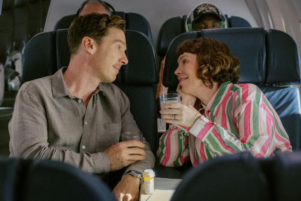 'The Roses' Review: Jay Roach's Remake Is at War With Itself
