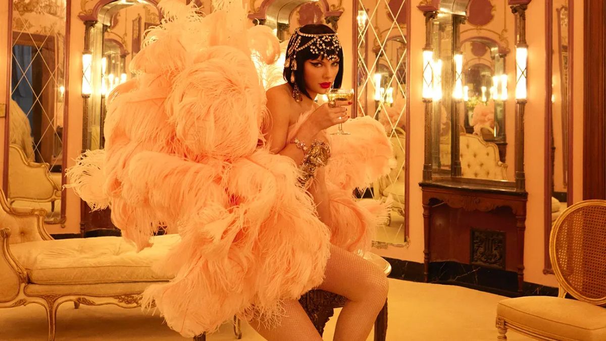 Another Article on Taylor Swift's Life of a Showgirl