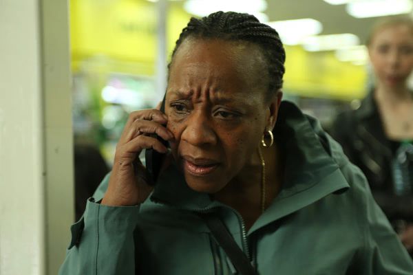 'Hard Truths' Review: Marianne Jean-Baptiste Makes Magic Happen