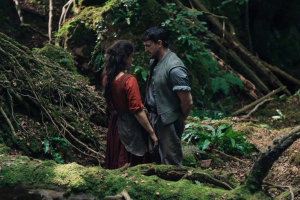 Hamnet Review: Chloe Zhao's Shakespearean Drama a Showcase for Jessie Buckley