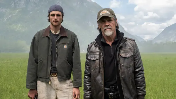 The Dog Stars Review: Ridley Scott's Apocalyptic Drama Can't Find Its Way Home