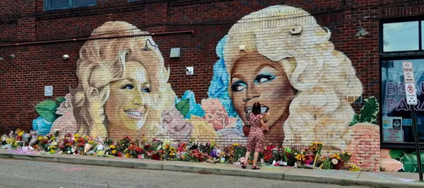 Why is Trump blind to Dolly Parton's liberal politics?