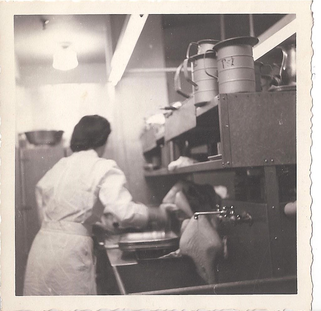 Short description of the image