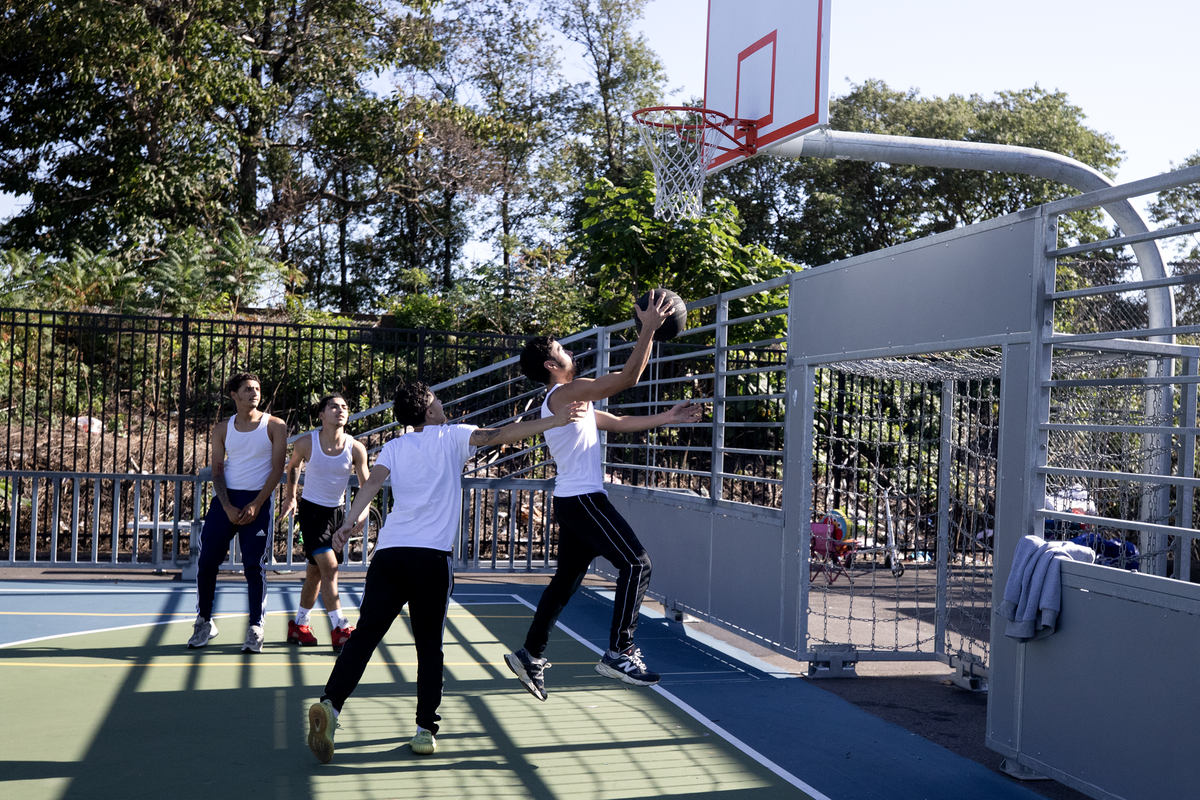 Kensington news: Frankford Ave's new Philly sports mural, La Puerta Abierta party, fall festivals & more