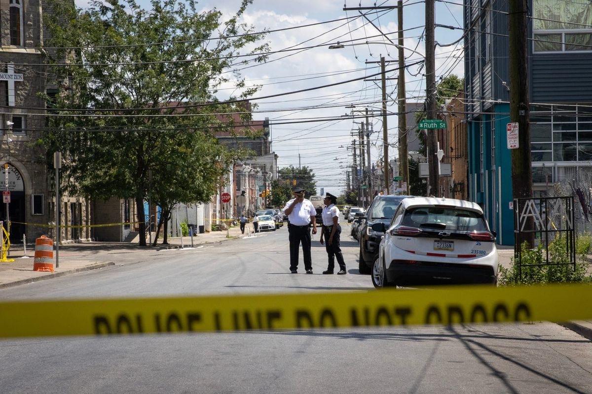 La policía cierra la sección Somerset de Kensington para un esfuerzo no anunciado de la ciudad por “mejorar la calidad de vida”, lo que causa angustia a algunos residentes