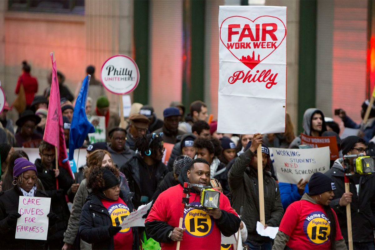 'Soy un trabajador esencial': Niñeras, conductores de Uber y otros trabajadores de bajos salarios le piden a Filadelfia un fondo de alivio del co