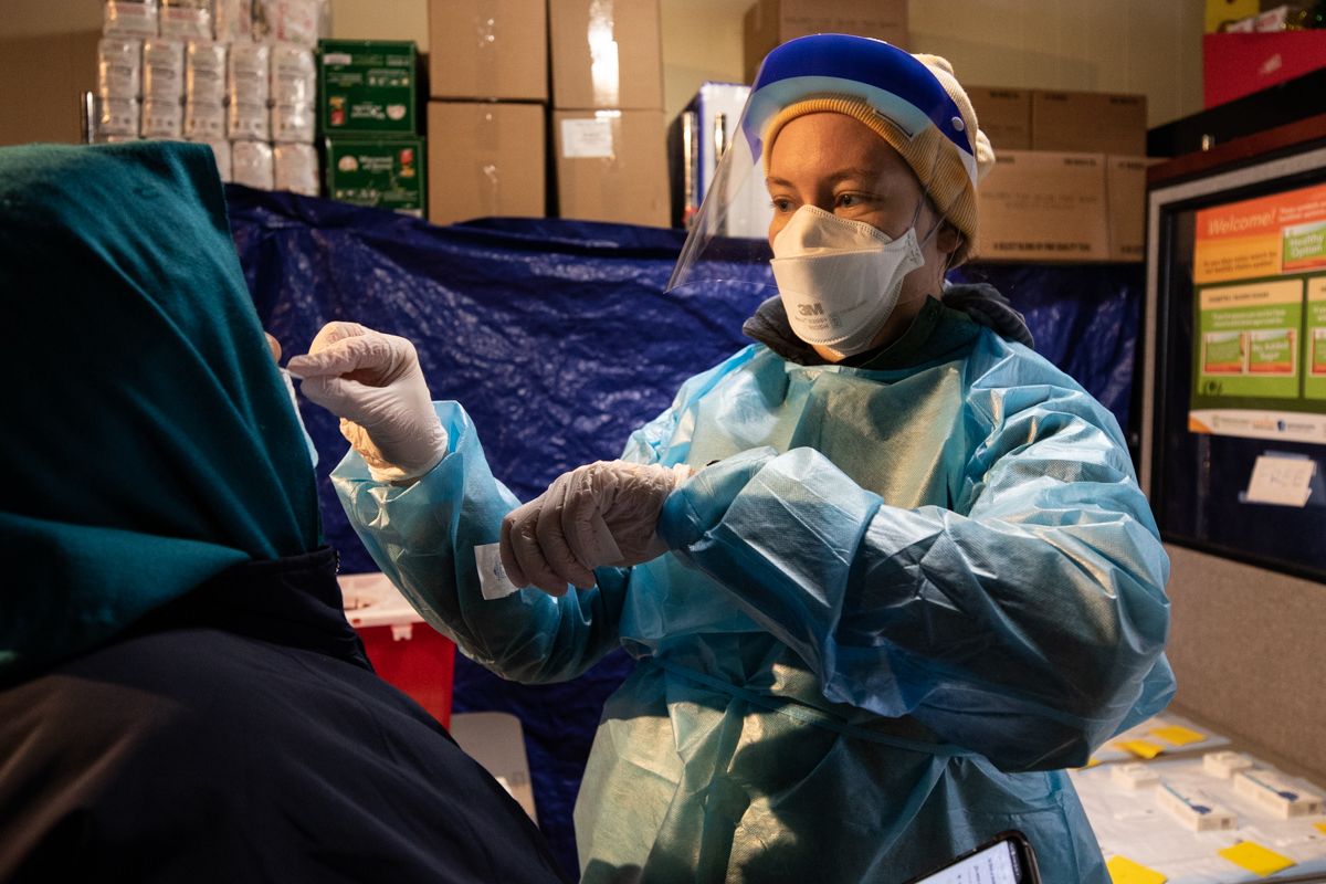 COVID-19: BA.5, regreso a clases y refuerzos de ómicron este otoño