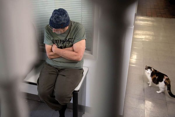 Para muchos veteranos, es más fácil alistarse en el ejército que inscribirse en sus beneficios