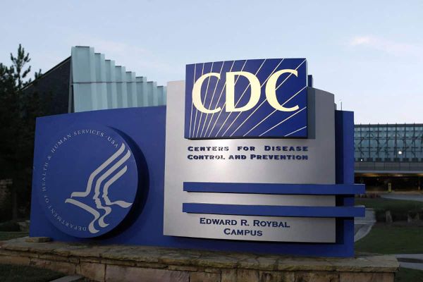 Lo que el CDC ha dicho sobre COVID-19 y cómo ha cambiado