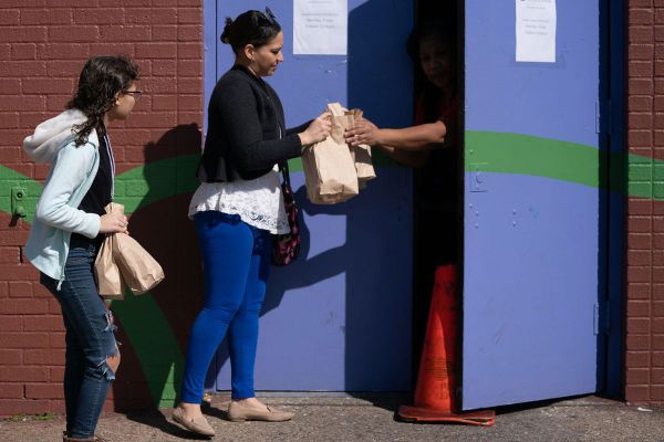 Cómo ayudar u obtener ayuda en Filadelfia durante el coronavirus