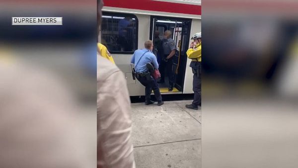 Remueven individuo de autobús SEPTA que no llevaba mascarilla