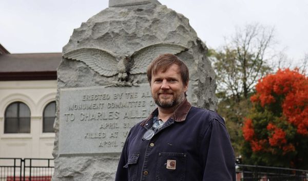 Estudiantes de Filadelfia: La Biblioteca McPherson Square creó un buscador para la selección de escuela secundaria