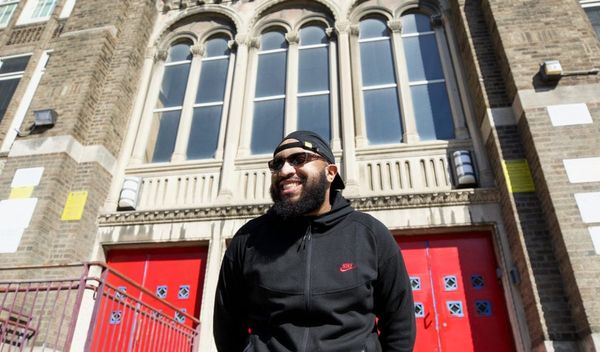 ‘Un logro del que puedo decir que estoy muy orgulloso es que me gradué’.