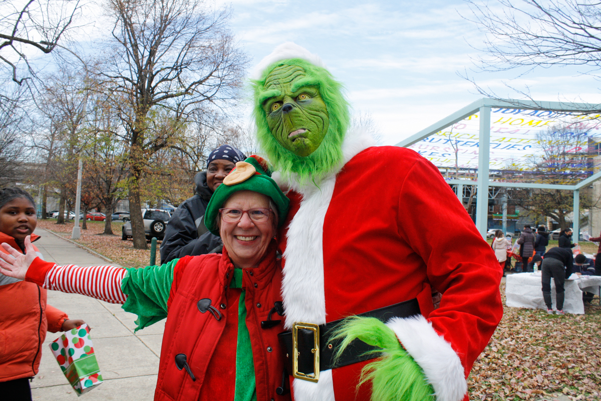 kensington holiday season