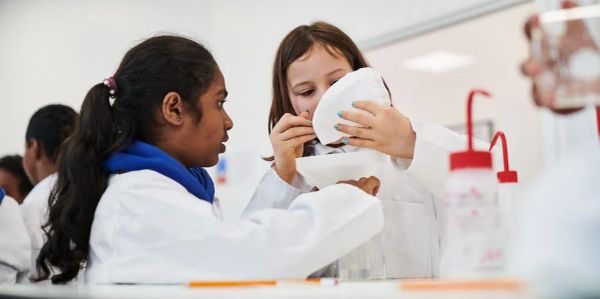 Science Creates Outreach secures Boeing charity grant to expand STEM educational offering