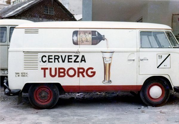 Juan 'el Petudo': Sign Painting King of La Palma